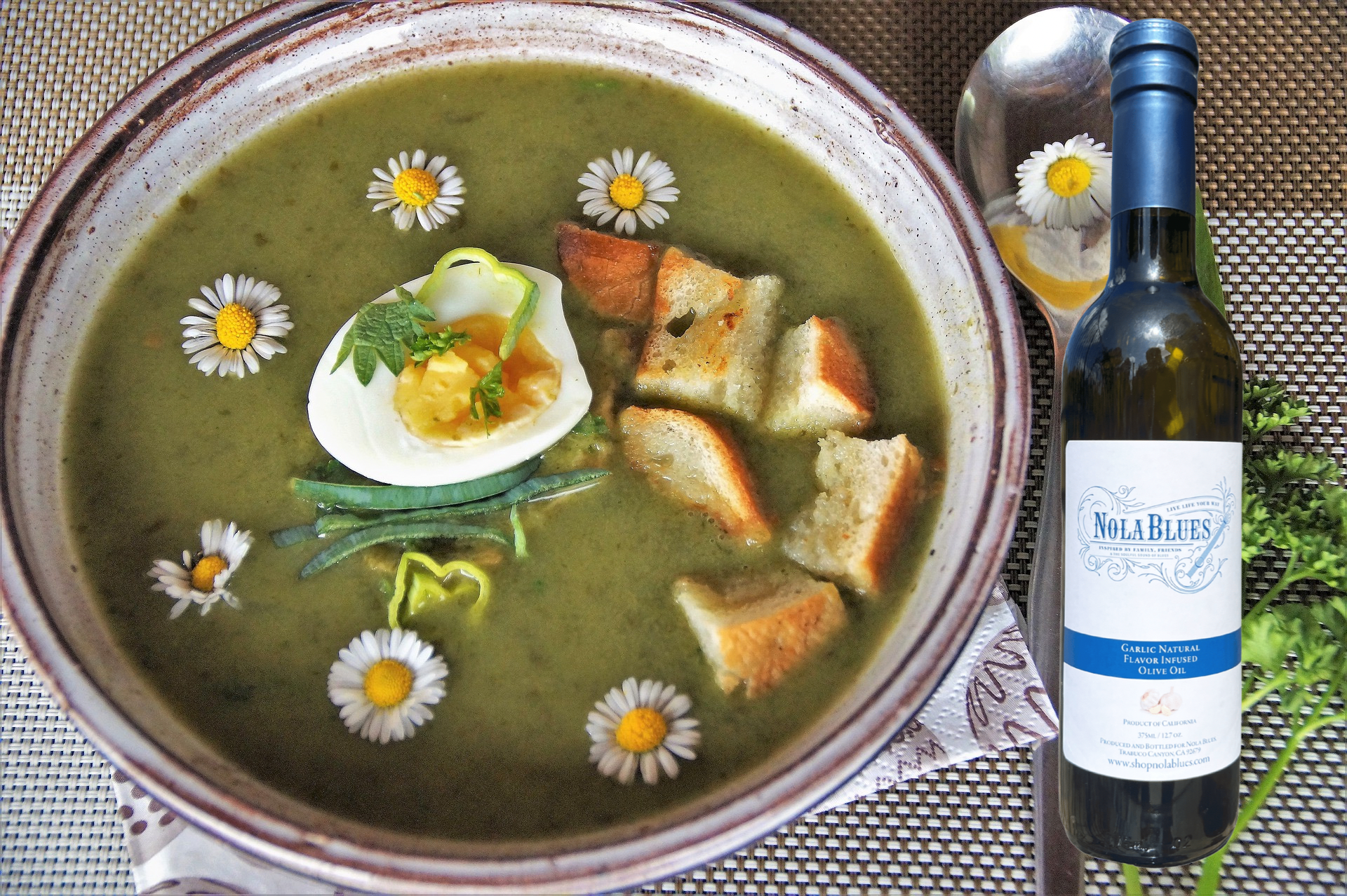 Garlic Natural Flavor Infused Olive Oil, 375ml - Nola Blues